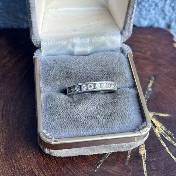 Vintage Cocktail Ring Size 7 1/4 With Cubic Zirconia and Sterling Silver - Picture 3 of 10